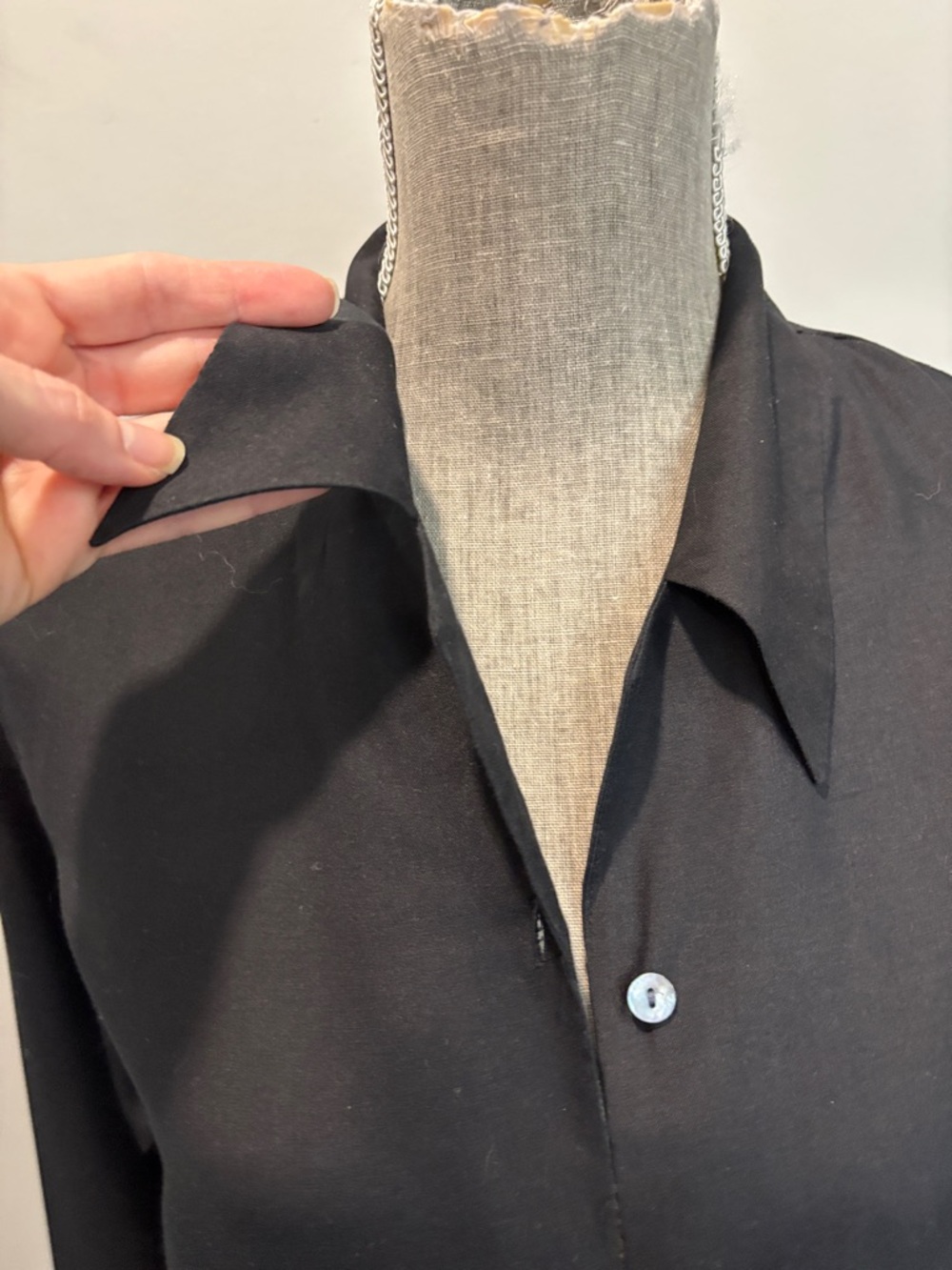 Club Monaco Black Silk Duster Jacket Blouse Longline Button Front Size Medium - Picture 14 of 16